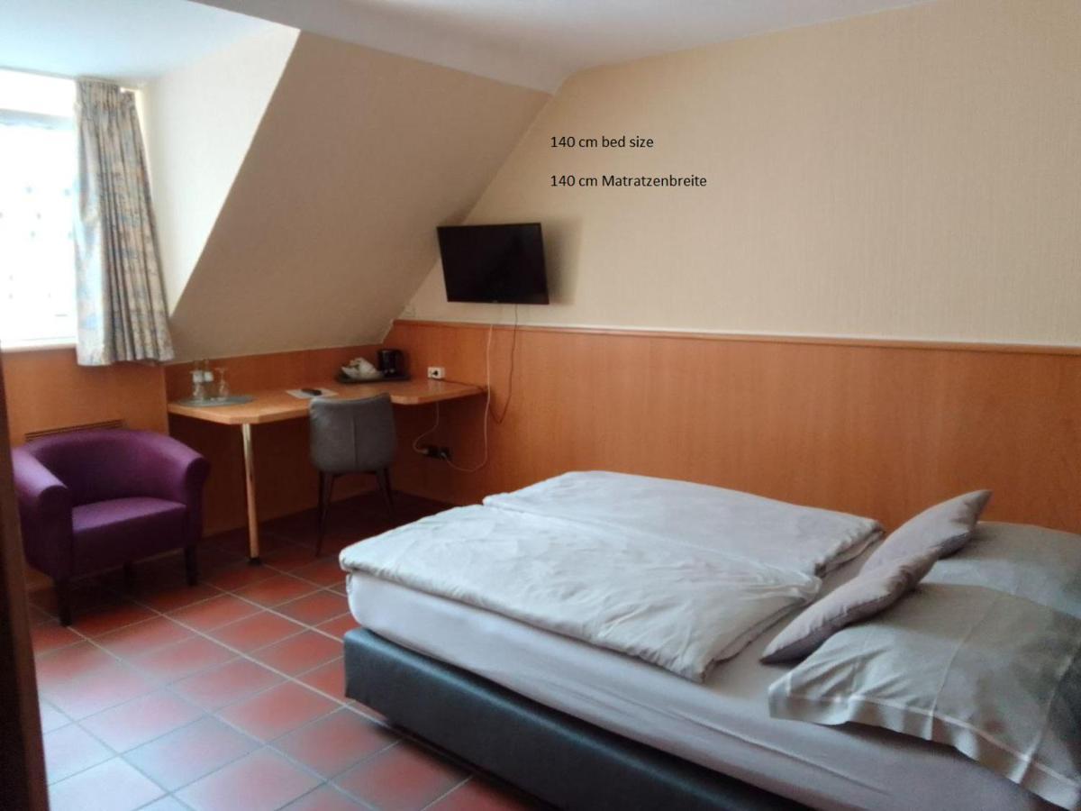 Burg Wassenberg Hotell Exteriör bild